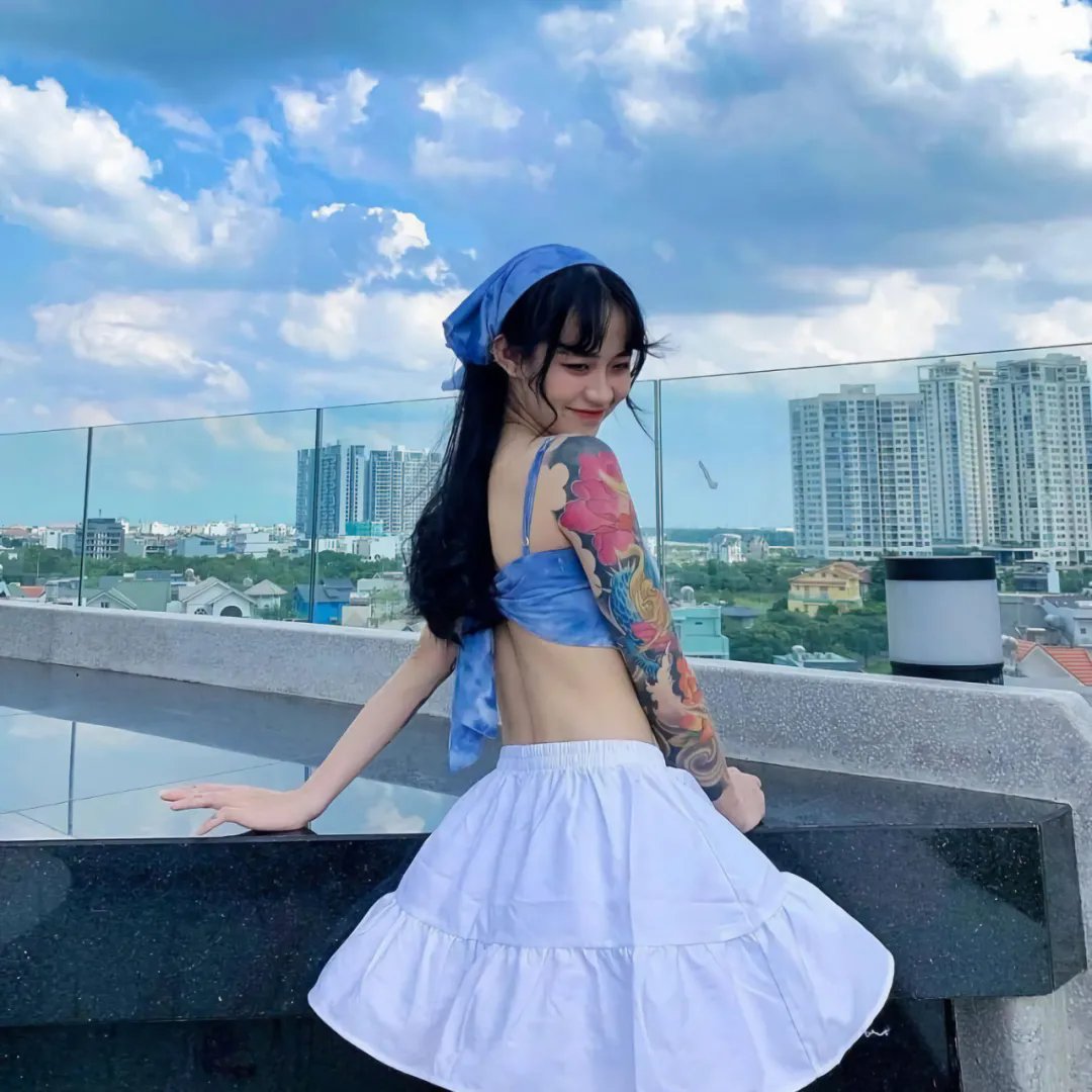 苍蓝乌尔